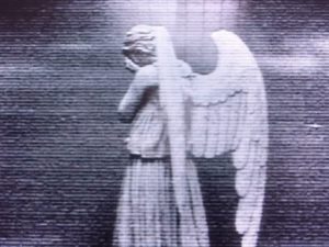 doctor who ange pleureur