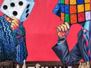 un ribik cube et un dé jouent aux échecs